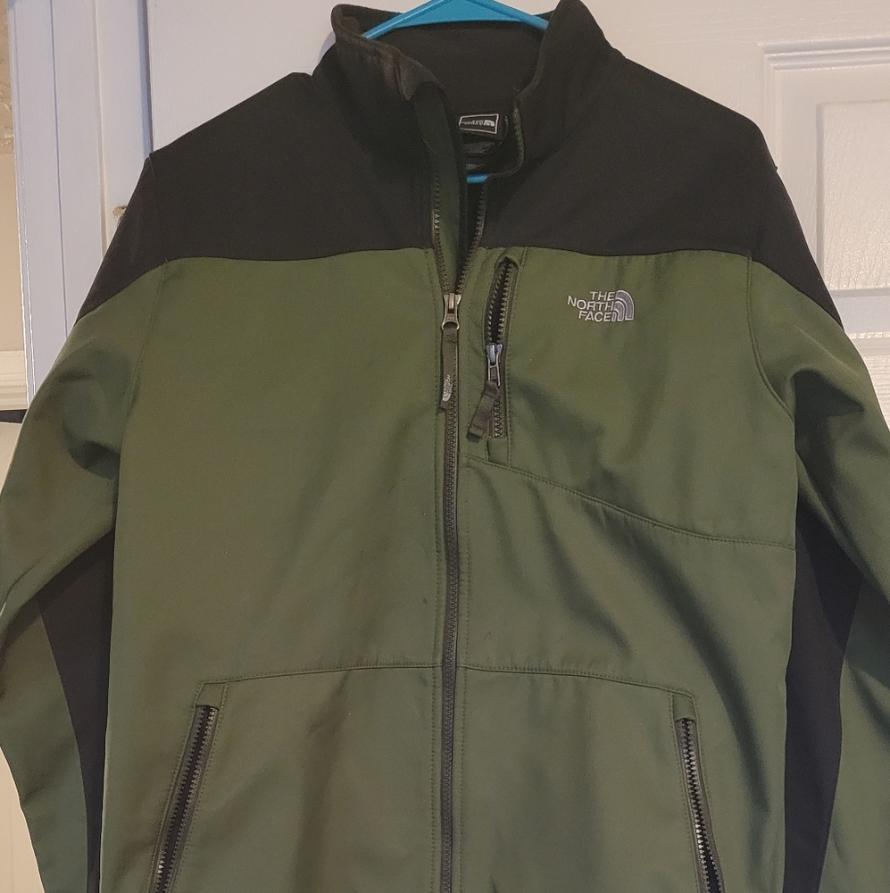 Gently Used Boy's The North Face Jacket-Size 18-20